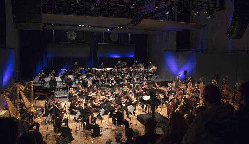 Ungdomssymfonikerne i Terningen-Arena i 2022. Foto: Kim Rognmo